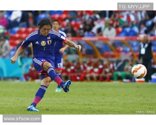 鸟栖沙岩与横滨的激烈对决展现足球魅力与团队精神的巅峰对抗 鸟栖沙岩与横滨的激烈对决展现足球魅力与团队精神的巅峰对抗