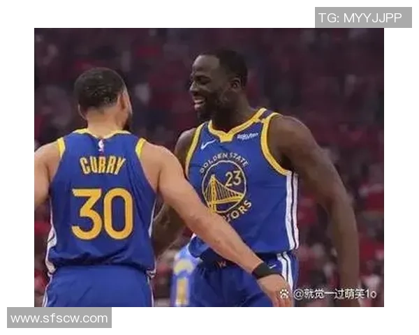 26号勇士与火箭精彩对决回放全程回顾与赛后分析 26号勇士与火箭精彩对决回放全程回顾与赛后分析