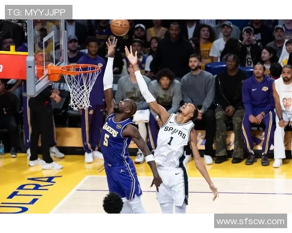 2003年湖人与马刺季后赛激战回顾:传奇对决与篮球荣耀的交汇 2003年湖人与马刺季后赛激战回顾:传奇对决与篮球荣耀的交汇