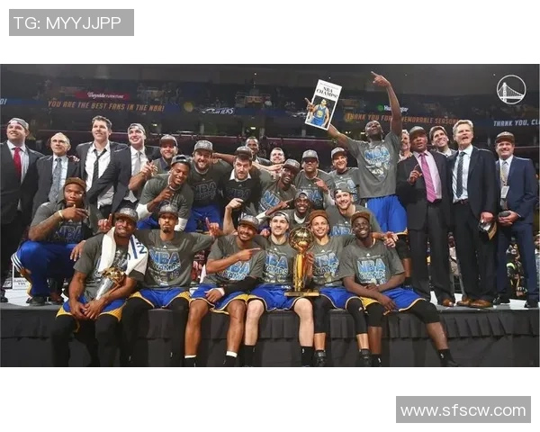 2014年10月30日勇士对阵国王精彩比赛视频回顾与分析