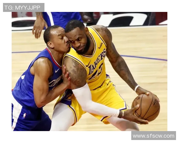 2015年湖人与快船的激烈对决回顾与分析篮球赛场上的恩怨情仇